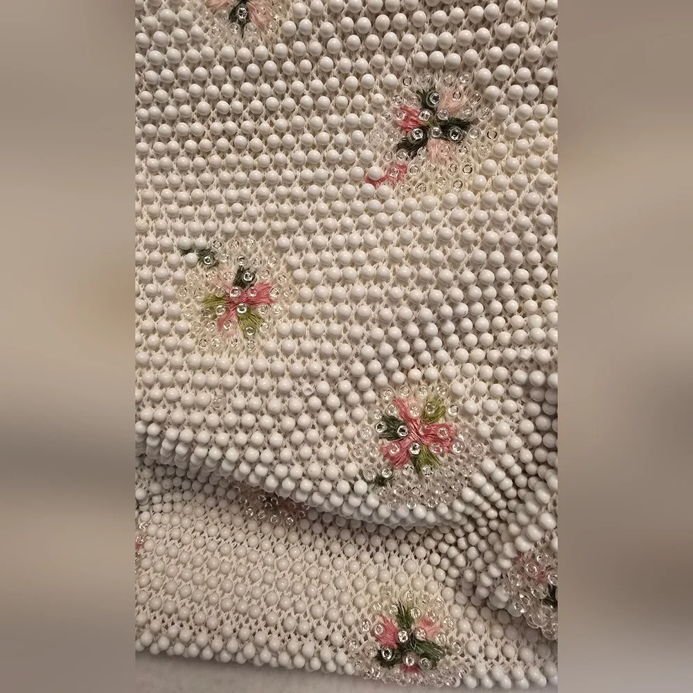 Elegant Floral Beaded Clutch